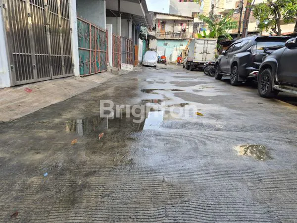 image JUAL RUKO GANDENG  3 UNIT, TELUK GONG, JAKARTA UTARA (4)