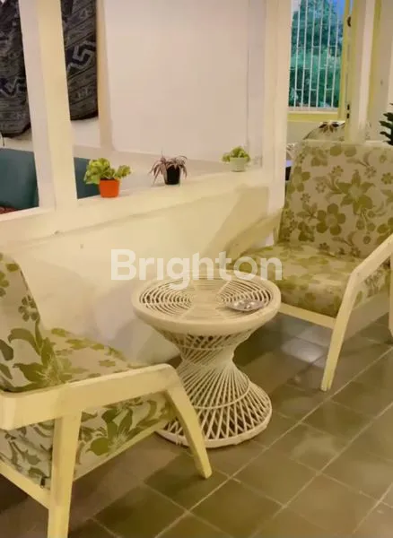 image VILA KLASIK BISNIS KAFE & PENGINAPAN CIPANAS (3)