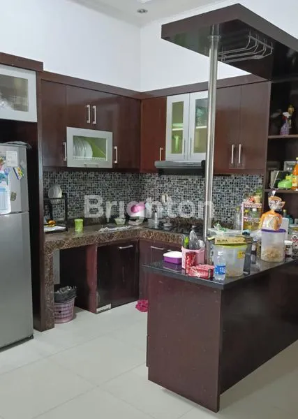 image RUMAH TINGGAL 2 LANTAI DENGAN PRIVATE  POOL DI PREMIUM RESIDENCE GRAHARAYA (5)