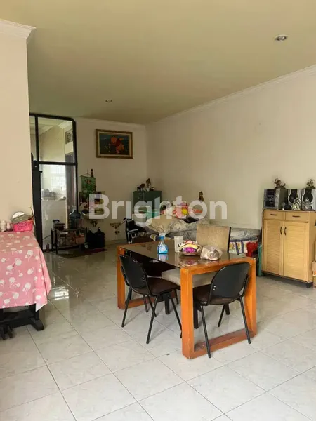 image RUMAH HOOK JEMUR ANDAYANI STRATEGIS SIAP HUNI  (8)