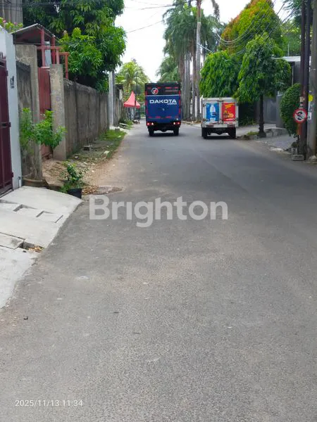 image LOKASI STRATEGIS RUMAH BARU 2 LANTAI DI KEBON JERUK (8)