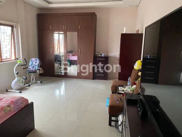 image RUMAH BESAR SIAP HUNI DI KARAWACI (3)