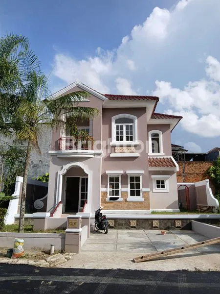 image PERUMAHAN BUKIT MEDITERANIA CLUSTER MONAKO TIPE VALENCIA (1)