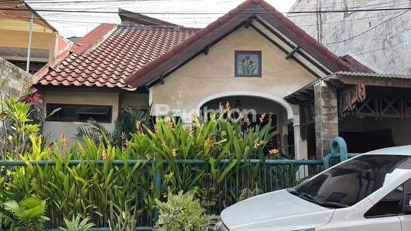 image RUMAH SEMI FURNISH DI SEMOLOWARU UTARA (1)