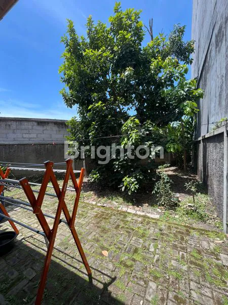 image RUMAH ARIA GRAHA, LT 245M², 3 KT, HADAP TIMUR (5)