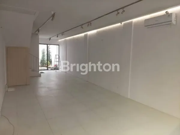 image RUKO MOCA CENTRA DIAN ISTANA  DEKAT GRAHA FAMILI, DEKAT PAKUWON MALL, DEKAT MCD (2)