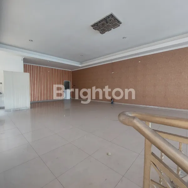 image TINGGAL PAKAI TANPA RENOVASI CAFE / RUMAH MAKAN, SHOW ROOM, KANTOR DISTRIBUSI JL. SUDIRMAN SALATIGA (3)