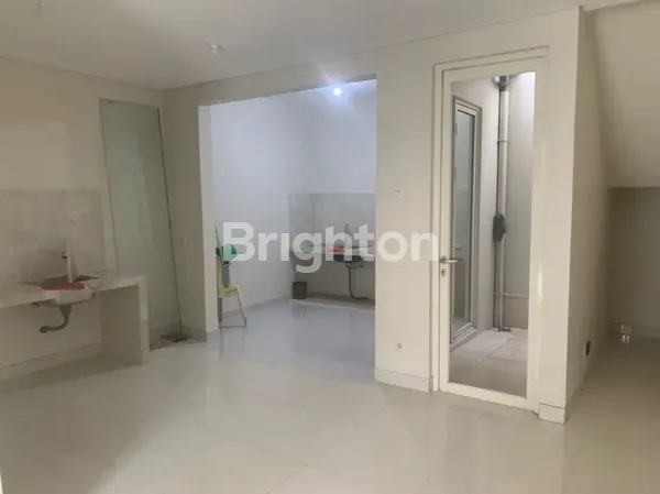 image RUMAH GRAND PAKUWON DEKAT FOODJUNCTION, DEKAT TANDES , DEKAT MARGOMULYO (2)