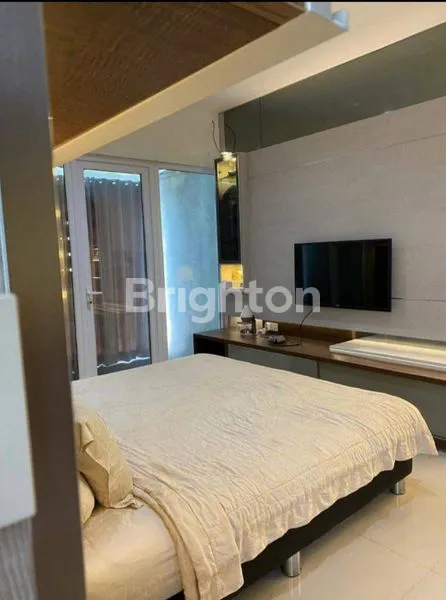 image RUMAH SIAP HUNI FULL FURNISH DI JAKARTA BARAT (2)