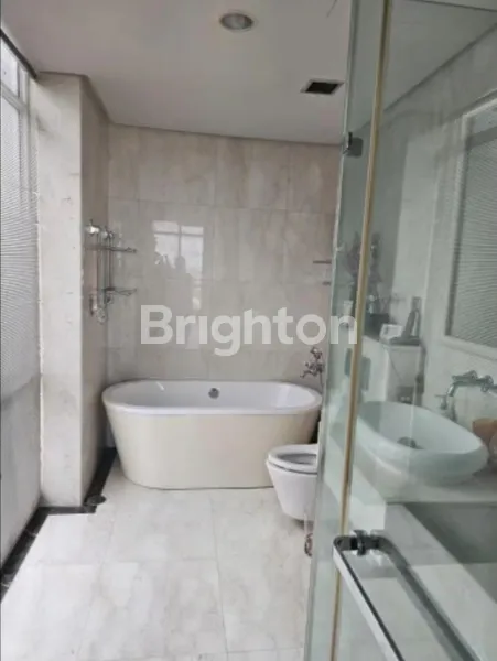 image APARTEMENT ADHIWANGSA 3 BEDROOM (8)