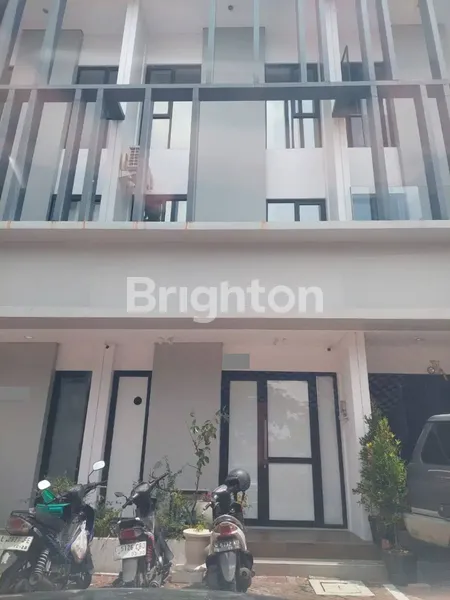 image RUKO MOCA CENTRA DIAN ISTANA  DEKAT GRAHA FAMILI, DEKAT PAKUWON MALL, DEKAT MCD (2)