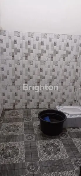 image RUMAH PINGGIR JALAN RAYA BISA UNTUK USAHA DI PONDOK UNGU PERMAI BEKASI (8)