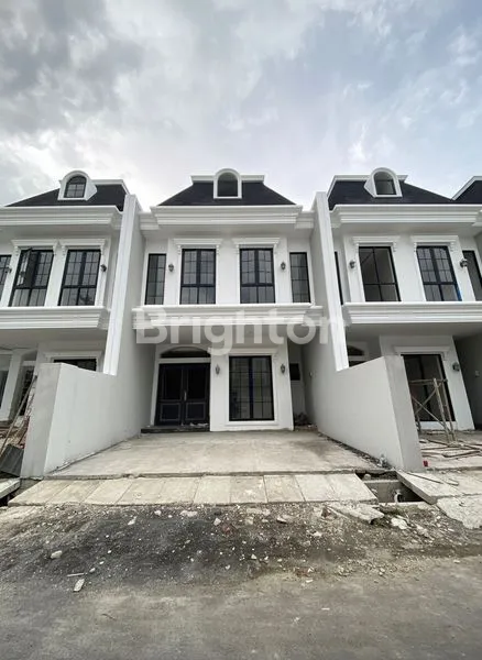 image RUMAH BARU AMERICAN STYLE DHARMAHUSADA INDAH DEKAT GALAXY MALL DR SUTOMO UNAIR MANYAR KERTAJAYA WISMA MUKTI  (1)