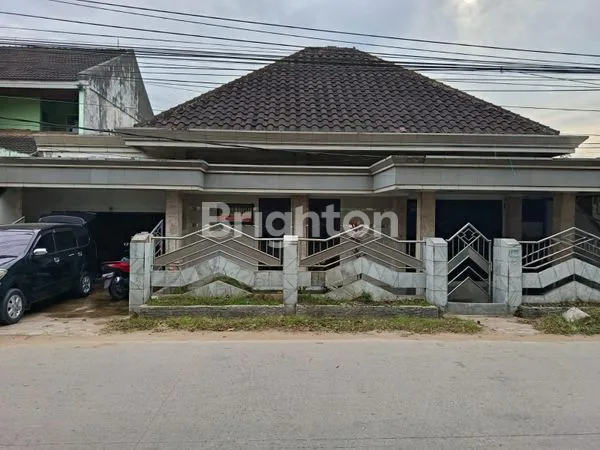 image DIJUAL RUMAH JALAN JAKARTA SAMARINDA (1)