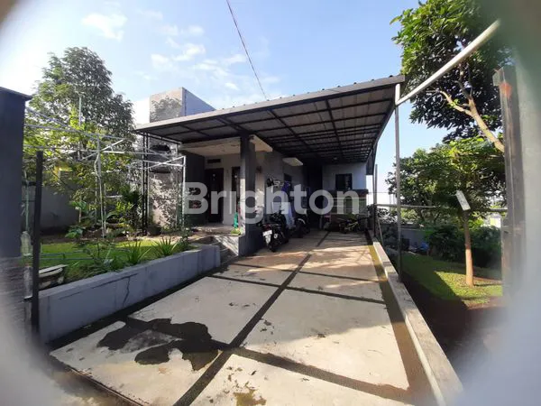 image RUMAH NYAMAN HIJAU TANAH BESAR UJUNG BERUNG (2)