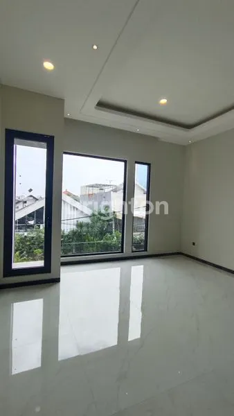 image RUMAH BARU MANYAR, DEKAT KAMPUS ITS & GALAXY MALL MEWAH (8)