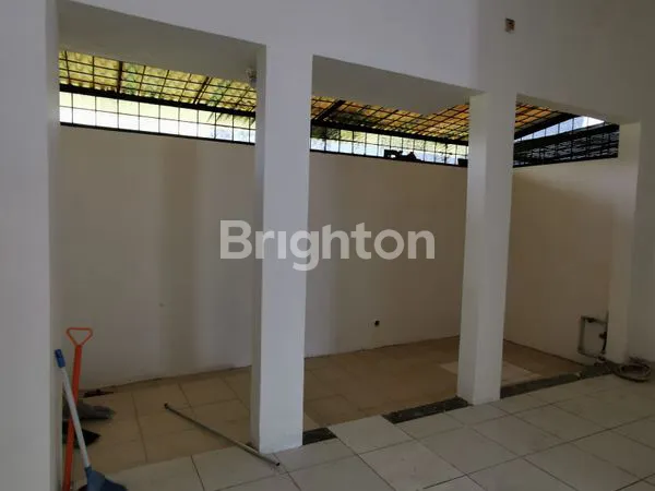 image RUKO PARAMOUNT CENTRE LOKASI STRATEGIS SIAP HUNI (3)