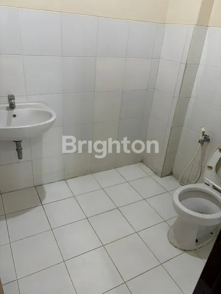 image JUAL RUKO BESAR  DI JALAN UTAMA JEND. SUDIRMAN BALIKPAPAN PERMAI (5)