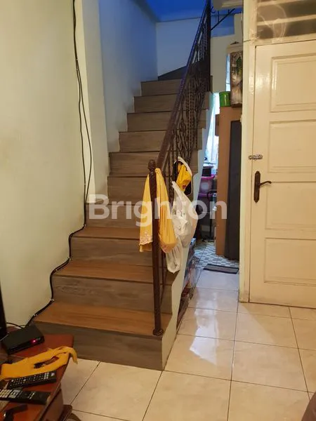 image RUMAH HOEK MURAH MEDANG LESTARI LOKASI STRATEGIS DEKAT SCIENTIA JANTUNG GADING SERPONG (7)