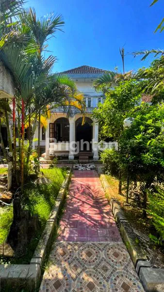 RUMAH LUAS STRATEGIS, COCOK UNTUK HUNIAN, GUDANG, MESS KARYAWAN, KOST  GUEST HOUSE, KLINIK, YAYASAN PESANTREN, CLUSTER, HUNIAN KELUARGA BESAR DI TENGAH KOTA KUDUS, JAWA TENGAH