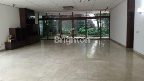 RUMAH DIJUAL PONDOK INDAH JAKSEL
