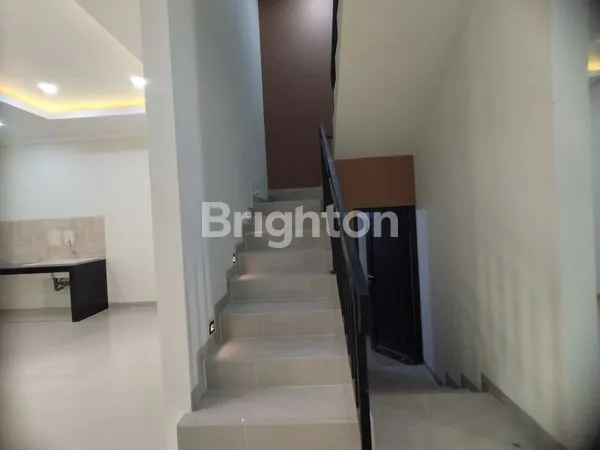 image \UD83C\UDFE1 BRAND NEW 3 LANTAI DI MERUYA ILIR DEKAT PURI INDAH JAKBAR  (6)