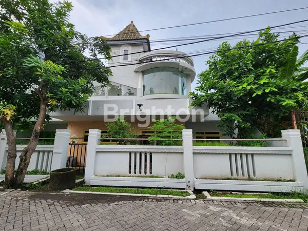 image DIJUAL RUMAH 3 LANTAI MOJOKLANGGRU (1)