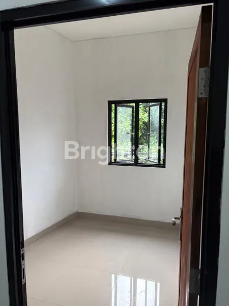 image RUMAH 2 LANTAI MURAH DI CILANGKAP – SIAP HUNI! (8)