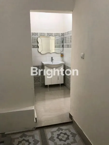 image JUAL BULU SEMARANG BARAT RUMAH TENGAH KOTA STRATEGIS DEKAT TUGU MUDA SEMARANG FULL FURNISHED (2)