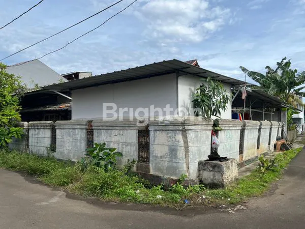 image PAMULANG -BU- RUMAH LAWAS LINGKUNGAN HAPPY (2)