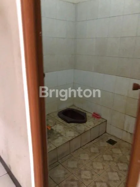 image RUMAH 2,5 LANTAI 4KT SIAP HUNI DI ANTAPANI (7)