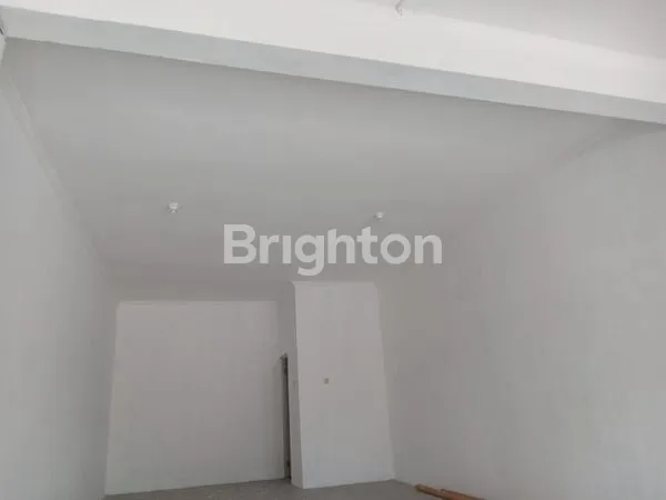 image TOKO STRATEGIS BERAWA, LT 45M² HARGA NEGO (6)