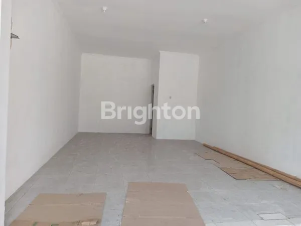 image TOKO STRATEGIS BERAWA, LT 45M² HARGA NEGO (4)