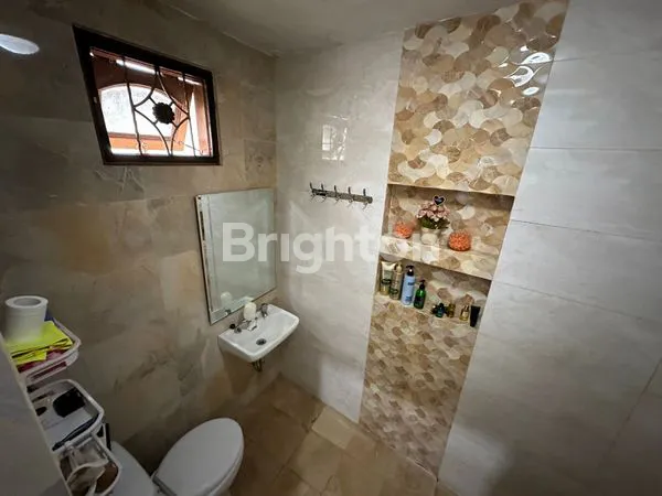 image RUMAH MEWAH HOOK SIAGA BAPPENAS PEJATEN PASAR MINGGU JAKARTA SELATAN STRATEGIS BEBAS BANJIR (6)