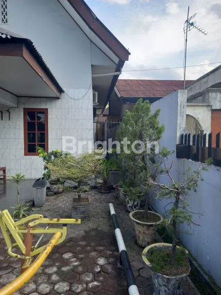 image RUMAH LUAS 527M² DI MEDAN TIMUR, DEKAT RS & KAMPUS (5)