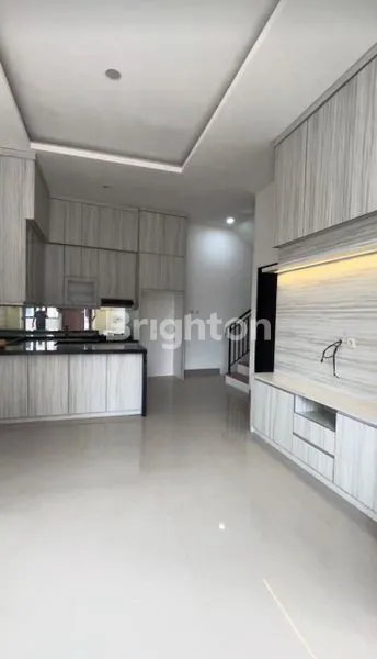 image RUMAH 2 LANTAI SHM DI BEJI DEPOK, 3KT (8)