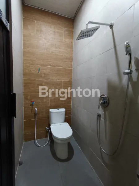 image RUMAH BARU, SEWA DI GREEN JOYOBOYO RESIDEN KEDIRI, COCOK UNTUK TEMPAT HUNIAN KELUARGA  (7)