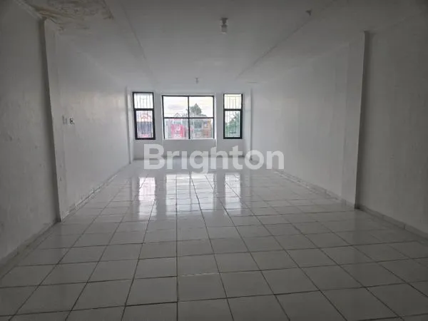 image RUKO 3 LANTAI GADING SERPONG (4)