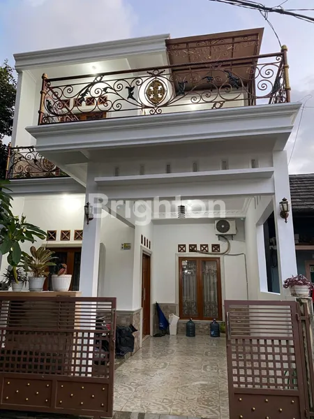 image RUMAH 2 LANTAI ESTETIK FULL RENOV DI PADURENAN BEKASI, 25 MENIT KE TOL BEKASI BARAT & LRT (1)