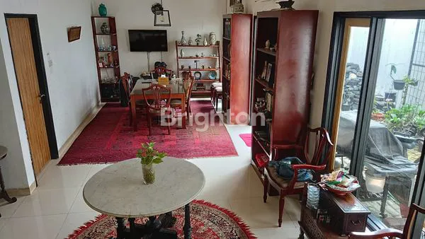 image DIJUAL CEPAT RUMAH CANTIK SIAP HUNI DI KEMANG PRATAMA (6)