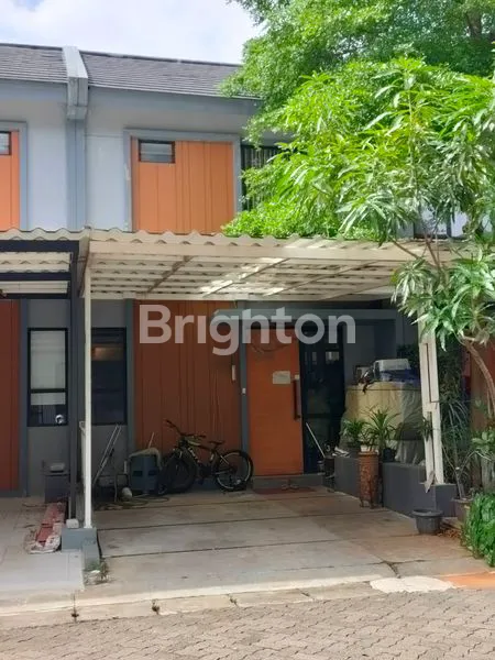 image RUMAH MODERN 2 LANTAI 4 KT LANGSUNG HUNI DI LIPPO KARAWACI (1)