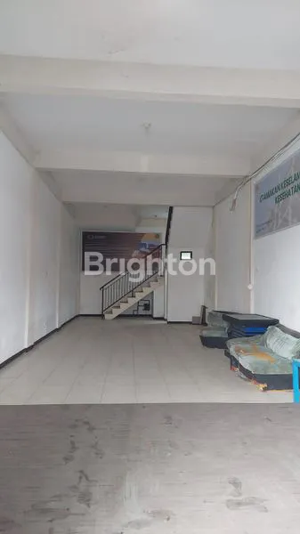 image RUKO RAMAI DILEWATI DEKAT KAMPUS PETRA (6)