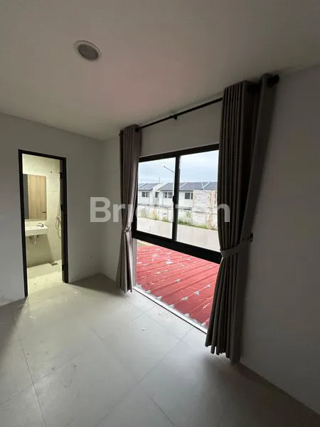 image RUMAH PARK SERPONG TYPE X2, 3KT ADA KAMAR MANDI DIDALAM KAMAR UTAMA, GADING SERPONG (7)