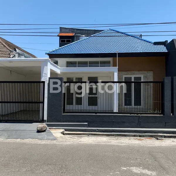 HUNIAN NYAMAN 2 LANTAI, FASILITAS LENGKAP