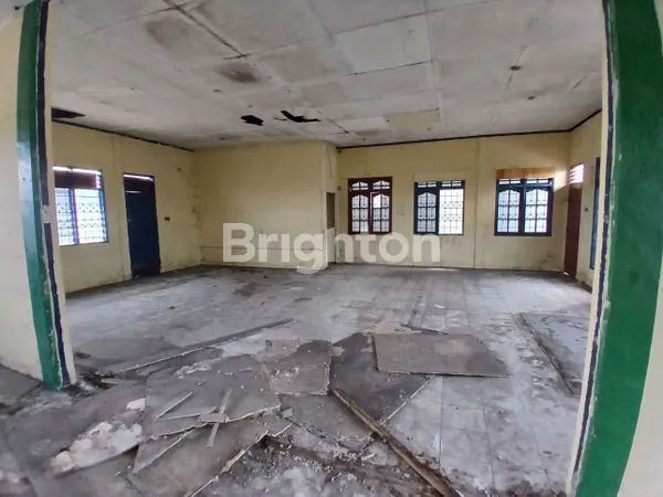 image GEDUNG EX TEMPAT BIMBINGAN TEST (3)