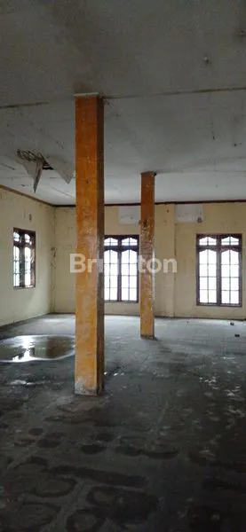 image GEDUNG EX TEMPAT BIMBINGAN TEST (5)