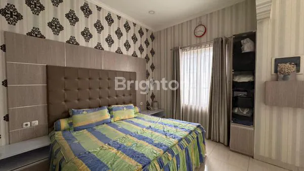 image RUMAH 3 LANTAI BANDENGAN SELATAN (5)