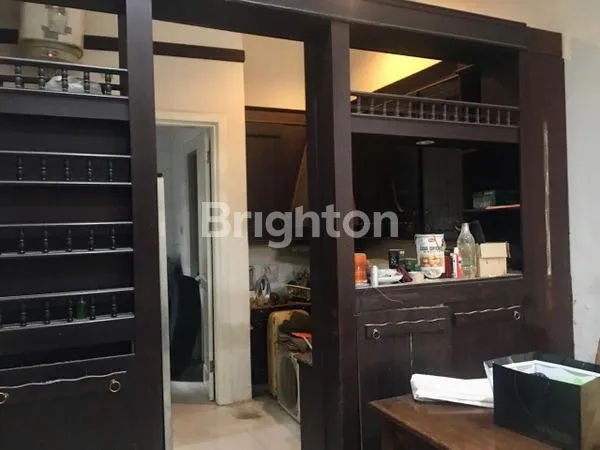 image RUMAH SIAP HUNI DI A. YANI ( KETINTANG ) (5)