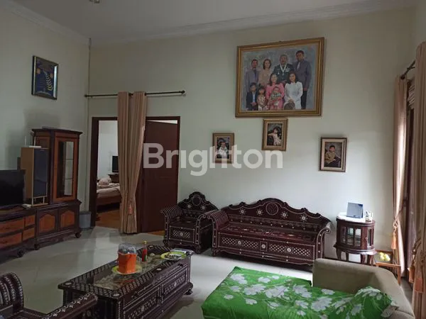 image RUMAH MEWAH 8 KT + PRIVATE POOL DI DENPASAR (5)