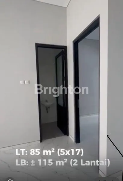 image RUMAH 2 LANTAI  SIAP HUNI DEKAT  UNIVERSTITAS PETRA FREE PAJAK PEMBELI, AC DAN WATER HEATER (6)